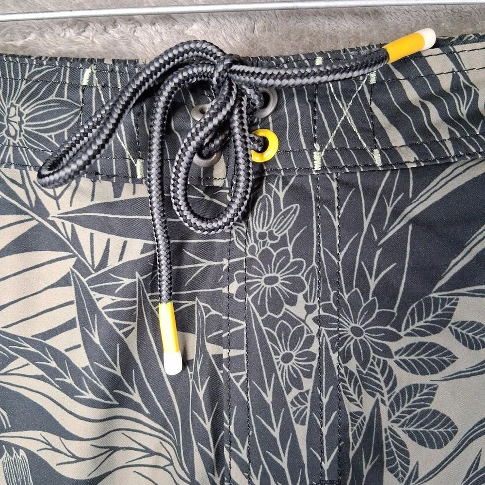 Tommy Bahama Baja Santiago Palms 9
